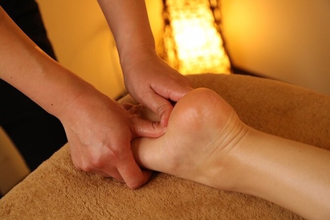 2-Hour Oriental Body and Head Massage in Kyoto Japan - Two Massage Options: Shiatsu (No Oil, Clothes On) or Aroma Oil