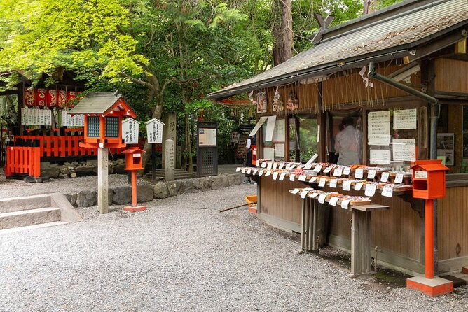Arashiyama Hidden Gems: Walking Tour escaping crowds - The Tale of Genji option: literature meets walking