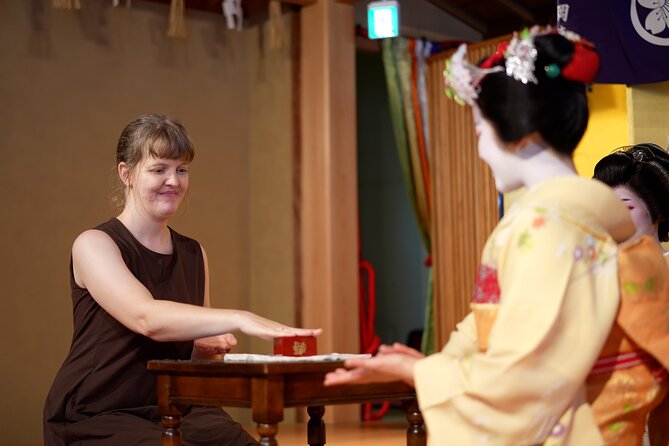 Authentic Maiko Experience＆Kyoto Dinner (Free drink) at Noh Stage - Kimono, Kanzashi, and Q&A That Actually Adds Context