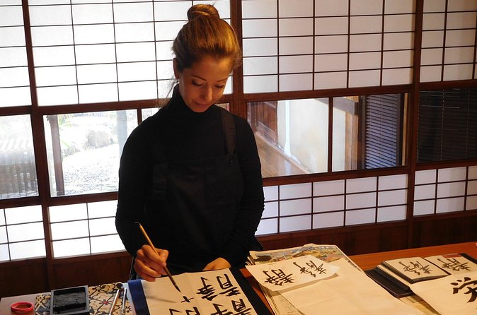 Calligraphy Experience in Kyoto Townhouse - Who This Calligraphy Class Is Best For