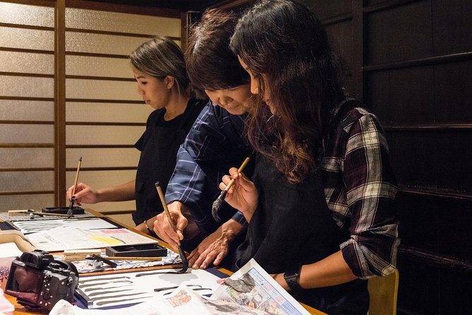 Calligraphy Experience in Kyoto Townhouse - The Lesson Flow: History, Demo, Then Your Own Brush Strokes