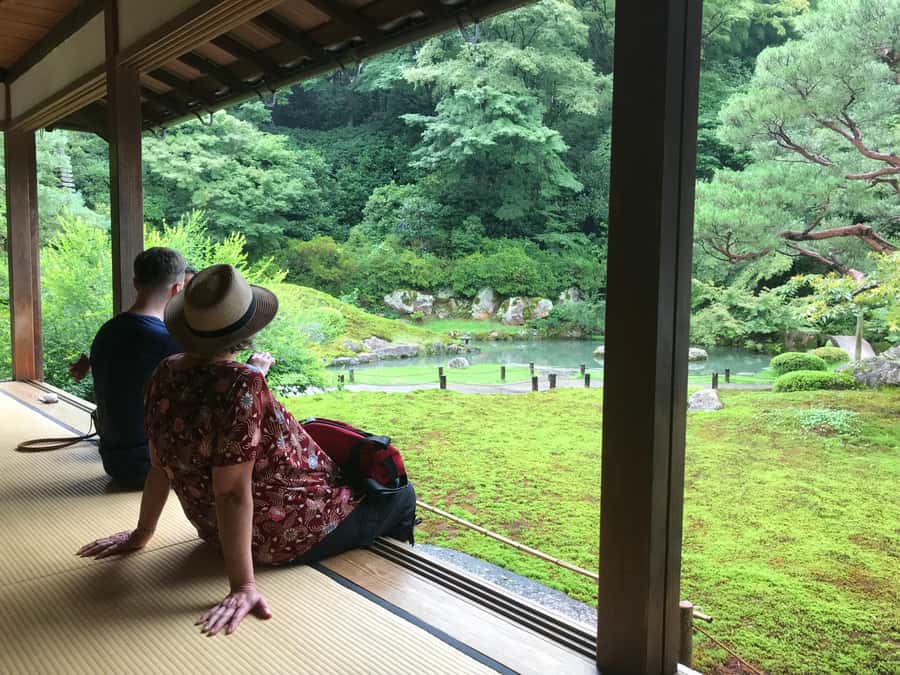 Cycle Kyoto's Hidden Gems & Gion Stroll - The Gion (or Pontocho) walk: geisha culture without the guesswork