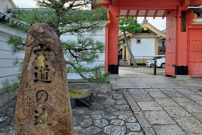 Dark Kyoto Tour - Kiyomizudera Temple: UNESCO Views Plus Local Dark History