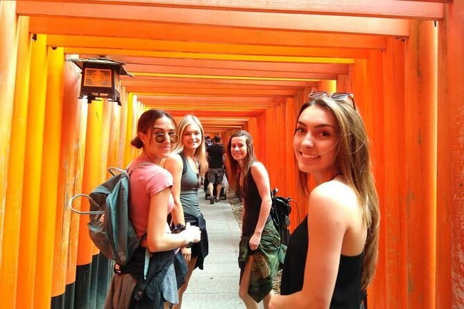 Discover Kyoto at Night by Bike - Stop 3: Gion at night and Hanamikoji Street’s old-town feel