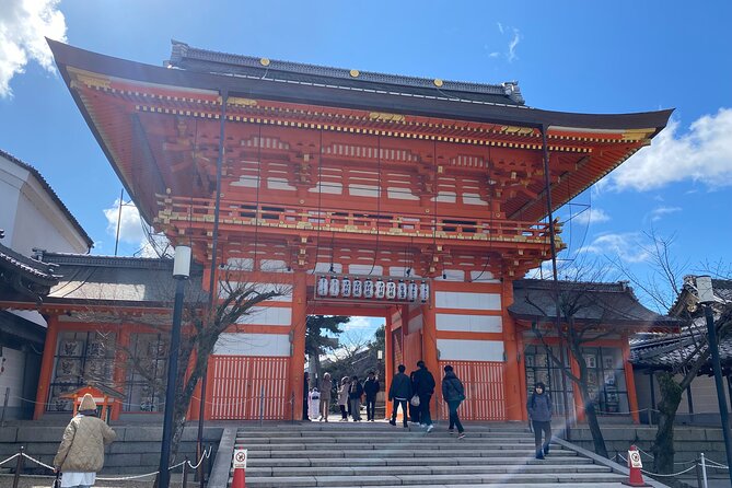 Discover the Secrets of Fushimi Inari and Gion with a Local Guide - Key things to know before you go