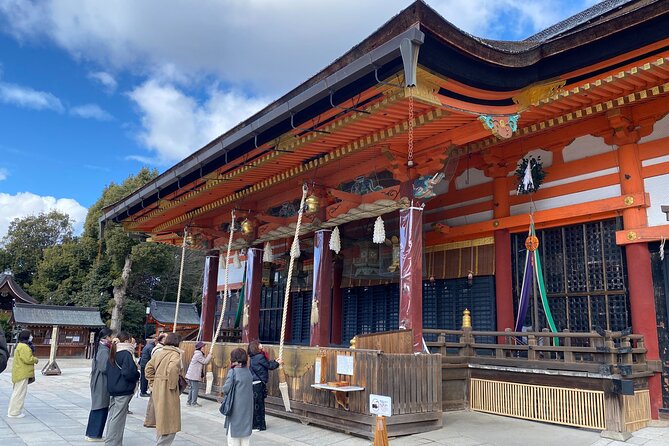 Discover the Secrets of Fushimi Inari and Gion with a Local Guide - Start at Minamiza Theater, end at Fushimi-Inari Station