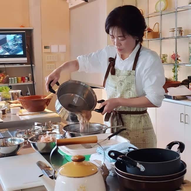Experience Authentic Japanese Home Cooking in Kyoto - Starting With Dashi: Kombu and Bonito Flakes the Right Way