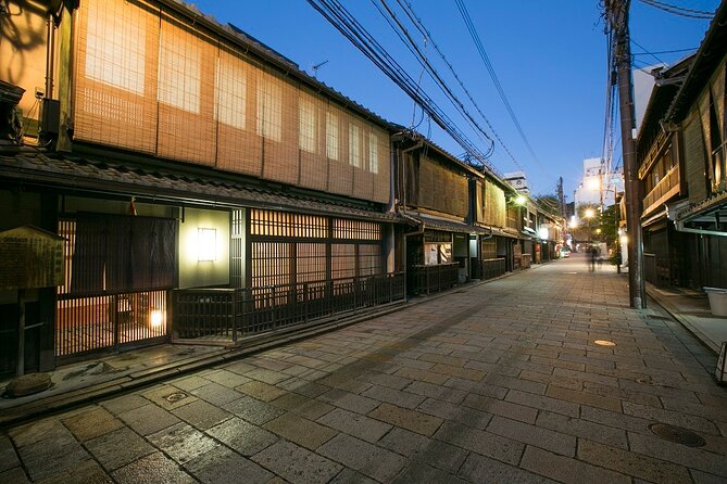 Experience Japan's Traditional Culture Night Tour in Kyoto - Price and logistics: what $175.60 covers, and what can trip you up