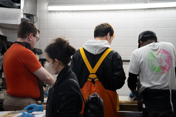 Fish Cutting workshop in Kyoto Japan - Practical tips to make your class smoother