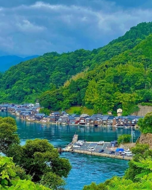 FromOsaka/Kyoto:Hiroshima & Miyajima Private Tour with Lunch - Itsukushima Shrine: planning your hour for the best torii views