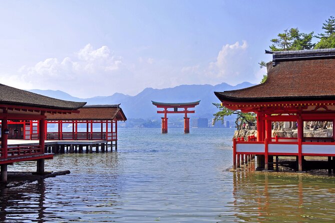 Full Day Hiroshima and Miyajima Bus Tour - Hiroshima by bus: what you see and what you don’t