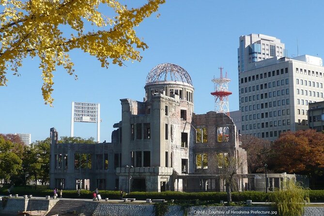 Full Day Hiroshima and Miyajima Bus Tour - Itsukushima Shrine in 60 minutes: enough to see, not enough to linger forever