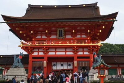 Fushimi Inari & Nara Highlights Walking Tour - Kyoto to Nara: Getting There Without Losing Your Day