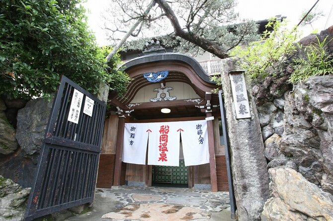 Guide tour of Japanese bathing culture at Funaoka Onsen - Price and Value: Is $45.72 Worth It?