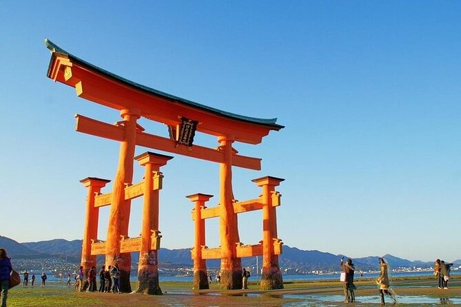 Hiroshima and Miyajima 1 Day Tour for who own the JR Pass only - Hiroshima Peace Memorial Park: where the day turns serious