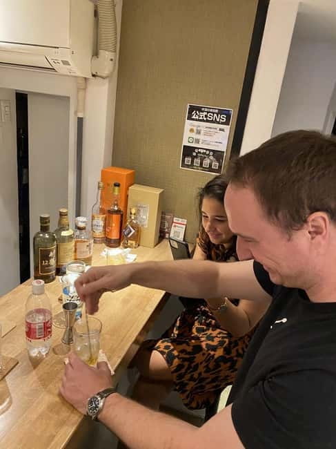Invitation to Japanese Whisky: Exclusive TastingTime/Private - Talking with Local Whiskey Fans and Getting Restaurant Help