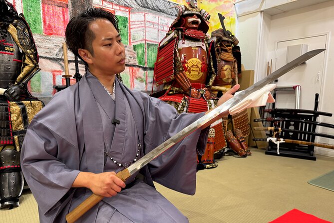 Katana Shopping with Professional Guidance in Kyoto - Key things that make this katana shopping feel different