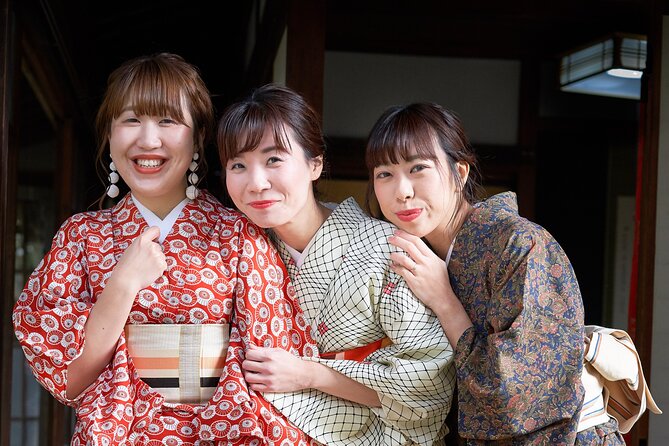 Kimono Rental,Kimono Experience in Gion Kyoto - Logistics That Matter: Timing, Comfort, and Fit Limits