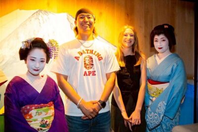 Kyoto and Nara Private Car Tour with a Local English Guide Driver - Fushimi Inari Taisha: starting with torii tunnels and good shoes