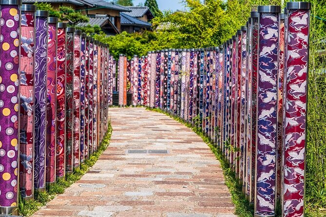Kyoto: Arashiyama Early Access Bamboo & Temple Tour - Stop 1: Togetsukyo Bridge and the Oi River mountain views