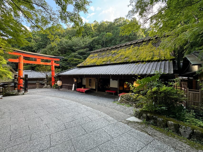 Kyoto: Avoid the Crowds at the Hidden Gems of Arashiyama - Seiryoji Temple and the Okusaga Story Connecting It All