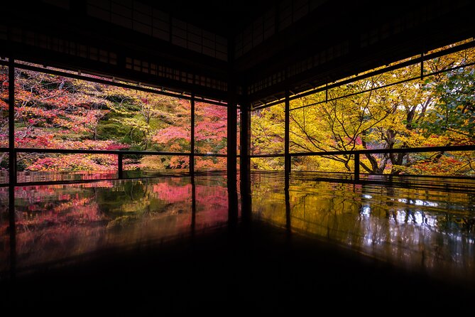 Kyoto Custom Private Car Tour with Local Guide - Fushimi Inari-taisha: iconic shrine gates with a guide in your corner