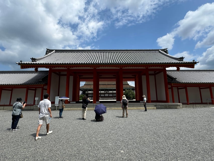 Kyoto: Discover Every Bit of Kyoto Imperial Palace - Shishinden and ceremony halls: seeing imperial power as architecture