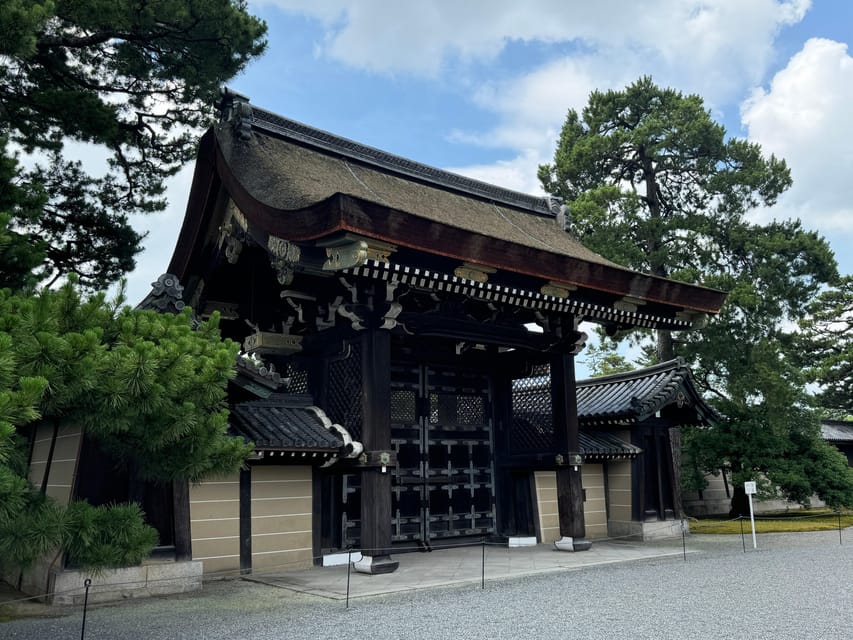 Kyoto: Discover Every Bit of Kyoto Imperial Palace - Emperor’s personal residence: court life explained beyond dates