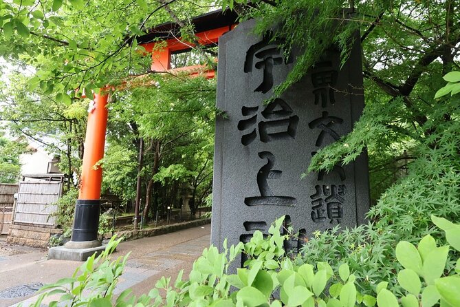 Kyoto Early Bird Tour in Uji and Fushimi Inari - Stop 1: Fushimi Inari-taisha before the full crowd wave