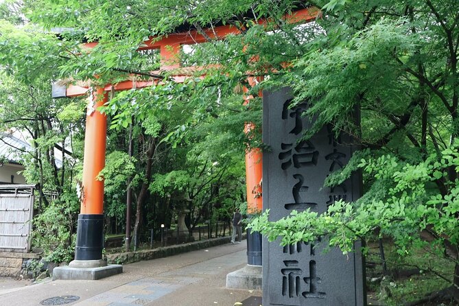 Kyoto Early Bird Tour in Uji and Fushimi Inari - The guide makes it make sense: Genki and Shinto-Buddhism context