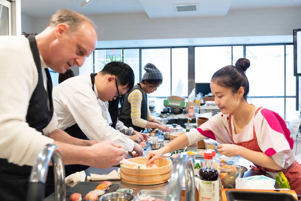 Kyoto: Enjoy Sushi & Market Tour! Best for Family & Couple! - Meeting in Central Kyoto, Then Sliding Into Food Mode