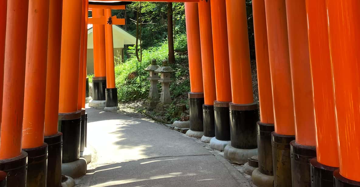 Kyoto: Essential Tour with Fushimi Inari & Bamboo Grove - The Train Break: Using the 30-Minute Transit Wisely