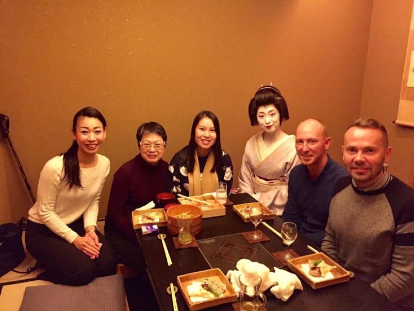 Kyoto Evening Gion Food Tour - Key things you’ll notice on this Kyoto evening walk