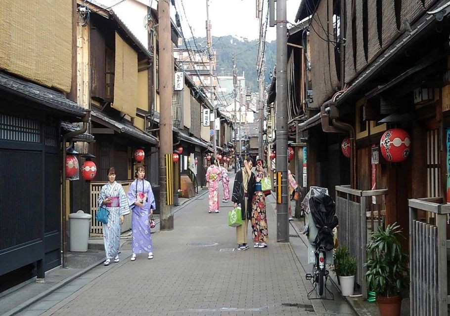 Kyoto Evening Gion Food Tour - Architecture walk: practical “slow travel” in the right places