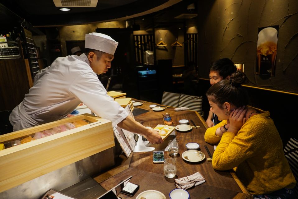 Kyoto: Foodie Night Tour in Gion with 9 dishes + 6 Sake - Why Gion and Pontocho at Night Works