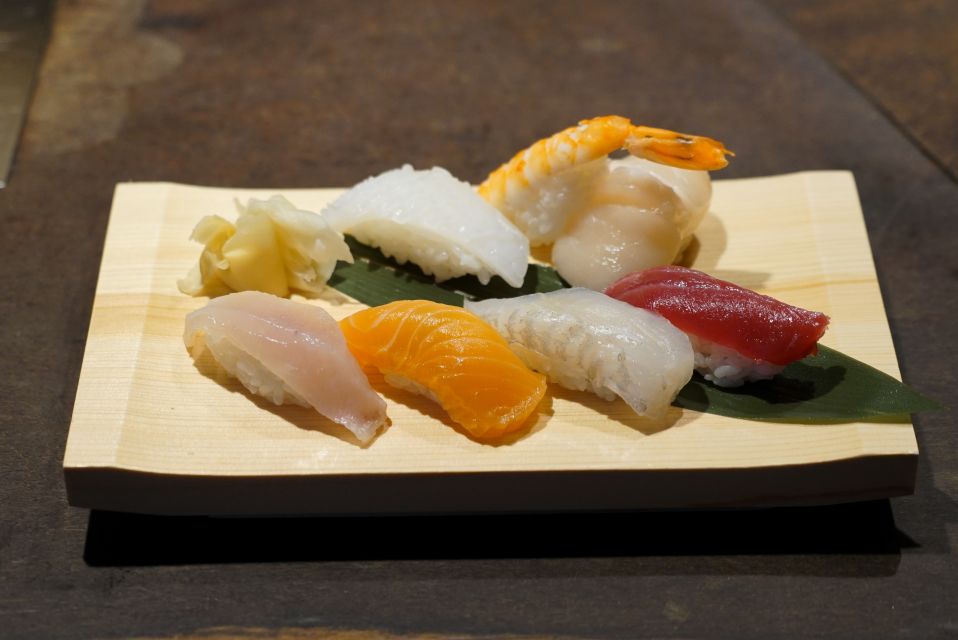 Kyoto: Foodie Night Tour in Gion with 9 dishes + 6 Sake - Dessert Finish in the Gion/Pontocho Area