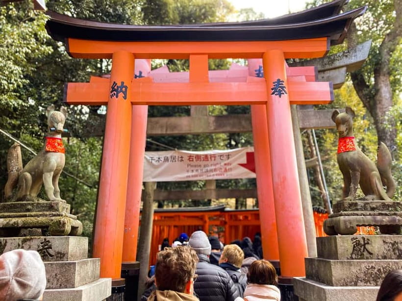 Kyoto: Fushimi Inari Night Walking Tour with Guide - Key highlights at a glance