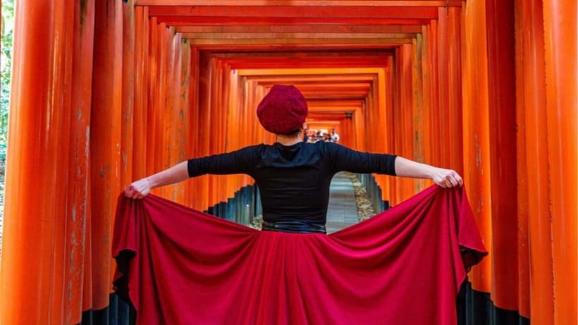 Kyoto: Fushimi Inari Shrine Private Photoshoot - Senbontorii photo stop: where a pro helps most