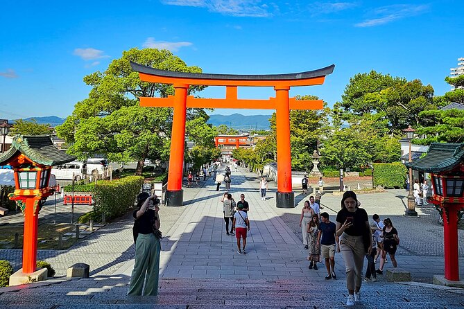 Kyoto: Fushimi Inari Taisha Small Group Guided Walking Tour - What your guide really adds (and why the group stays pleasant)