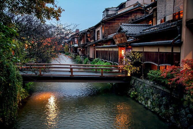 Kyoto: Geisha Dinner & Gion Cultural Walk - Group size, pacing, and why 3 hours works
