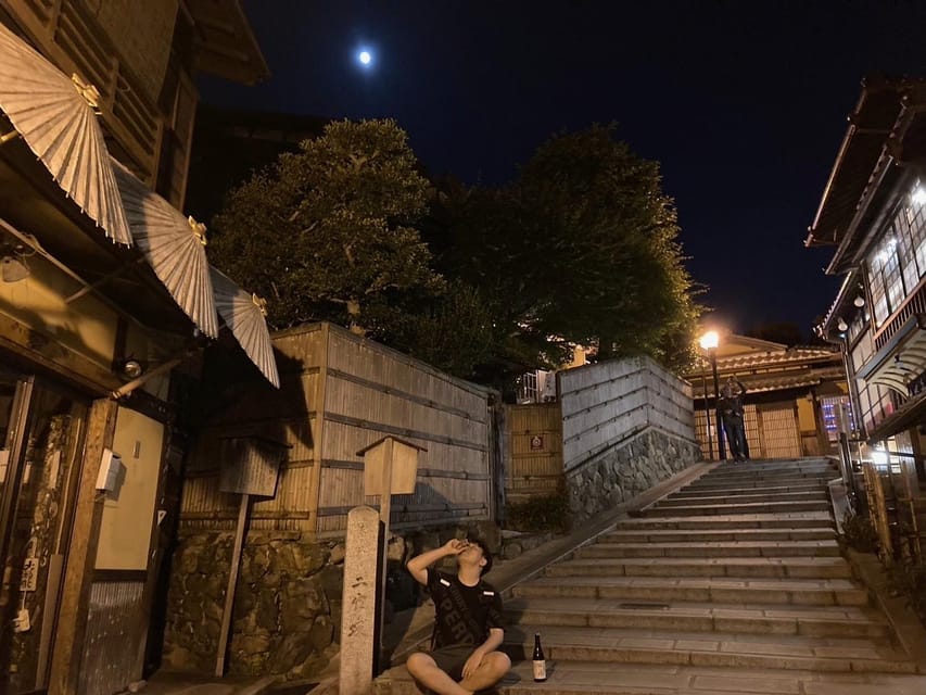 Kyoto: Gion Evening Walk with Hidden Gems, Geisha & Sake - Price and value: what $32 really buys you