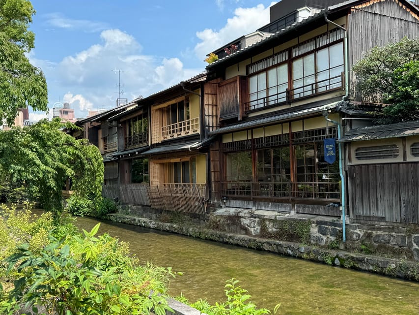 Kyoto: Gion Geisha District & Yasaka Shrine Walking Tour - What to Bring, and How to Walk This Like a Pro