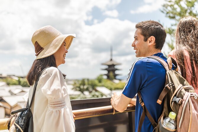 Kyoto Gion Private Tour with a Local Guide – Geisha District - Gion District Walk: Lantern Lanes and Machiya House Details