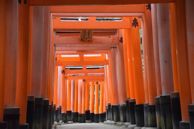 Kyoto Guided Walking Tour Highlight of Kiyomizu & Fushimi Inari - Sanjusangendo Temple: 1,001 Statues and a Short Stop That Matters