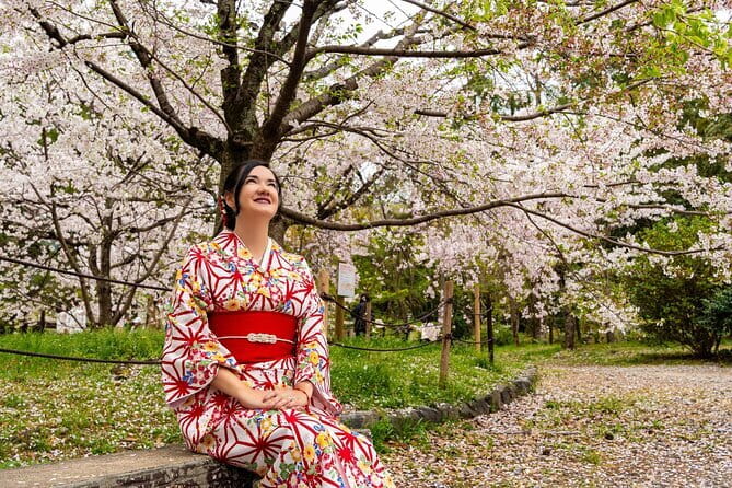 Kyoto Half Day Yamazaki Whisky Museum and Asahi Art Museum - The Steep Hill Reality: Wear Shoes and Go Steady