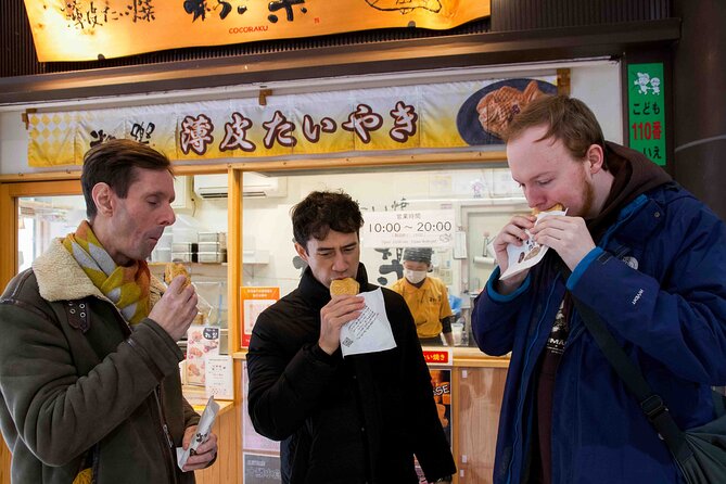 Kyoto Hidden Gem Food Tour in Fushimi - Karaage with up to four flavors: the crunch-and-theory stop