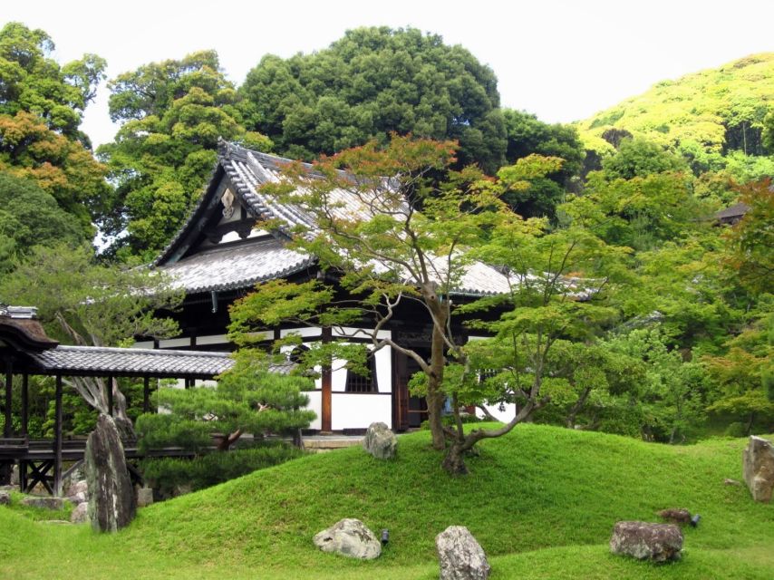 Kyoto: Historic Higashiyama Walking Tour - Kiyomizu-dera and the Otowa Waterfall: views plus a ritual
