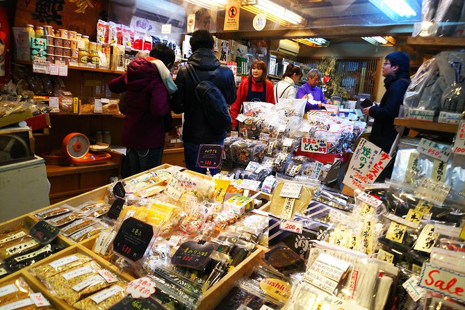 Kyoto Imperial Palace and Nijo Castle Walking Tour - Price and logistics: what $111.03 really buys you