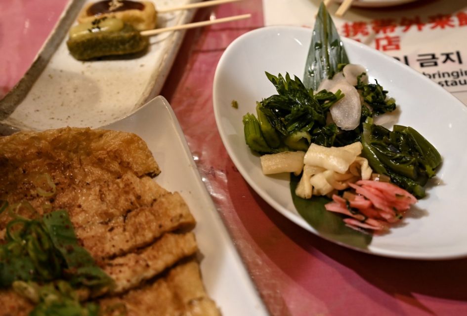 Kyoto: Izakaya Food Tour with Local Guide - Sake Stops at Unusual Bars, and the 1,000 Yen Limit
