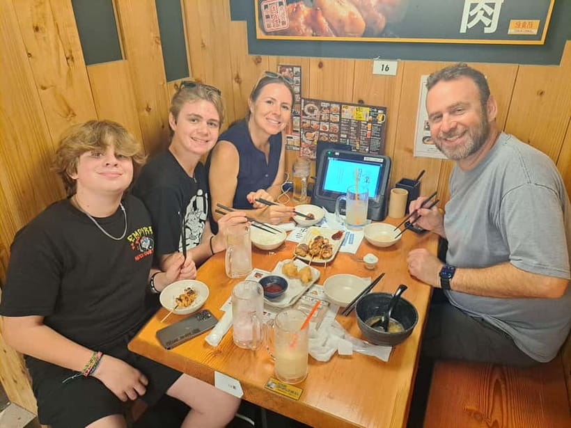 Kyoto: Izakaya Nightlife Tour with Local Guide - From Minamiza to nomikai mode: what this night feels like